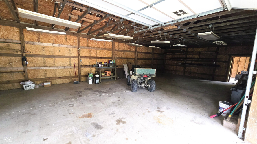 Listing Image 74