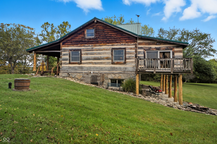 Listing Image 82