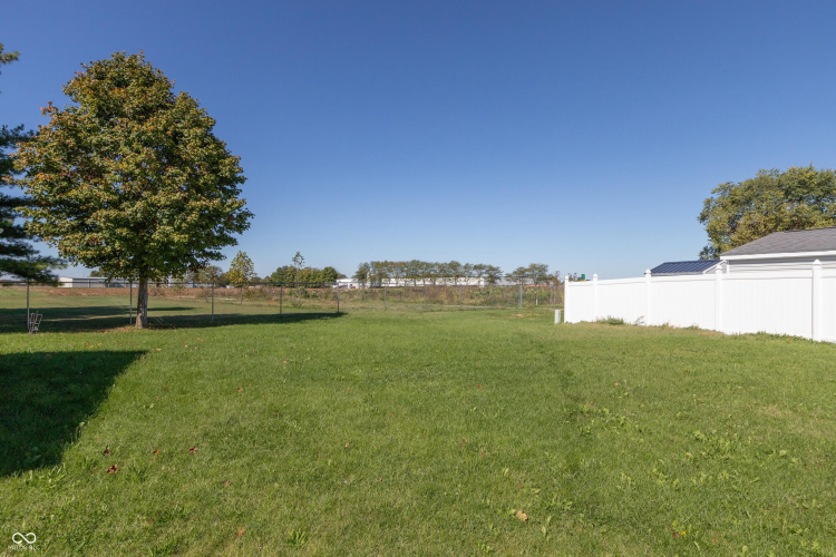 Listing Image 25