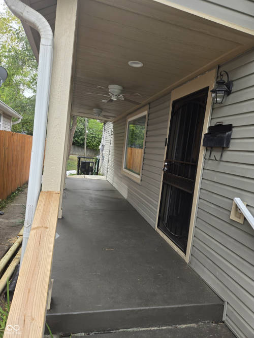 Listing Image 2