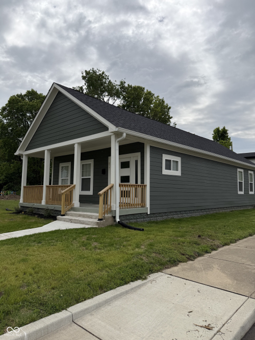 Listing Image 2