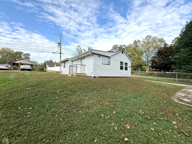 Listing Image 29