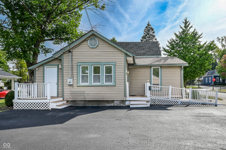 Listing Image 23