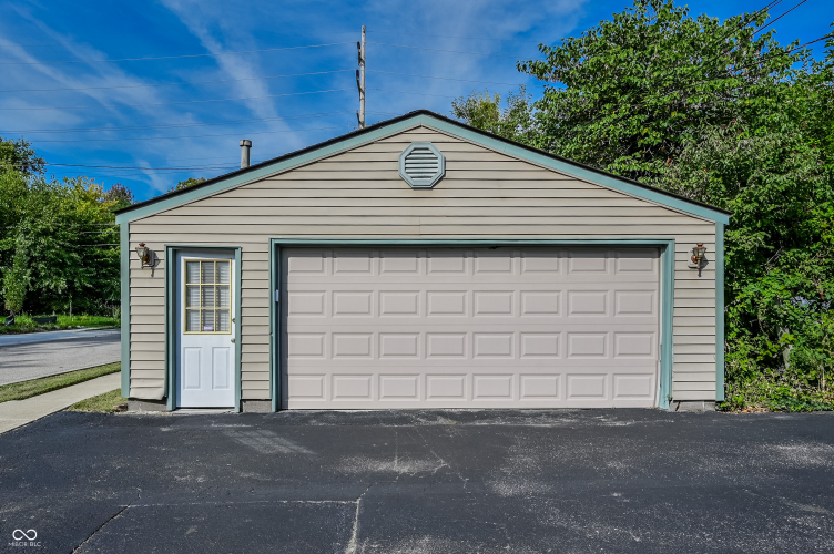 Listing Image 25