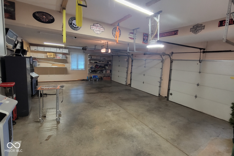 Listing Image 61