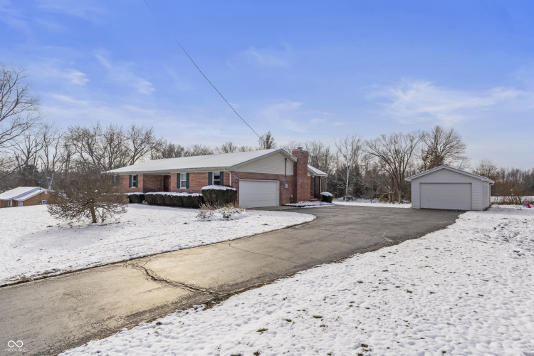 Listing Image 58