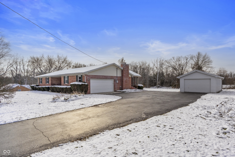 Listing Image 59