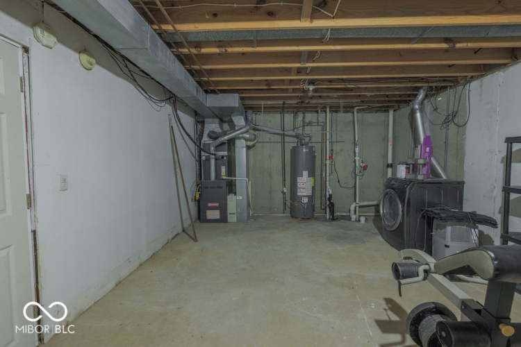 Listing Image 44