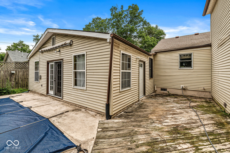 Listing Image 37