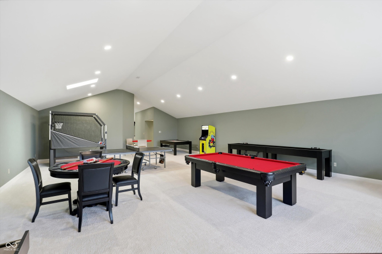 Listing Image 102