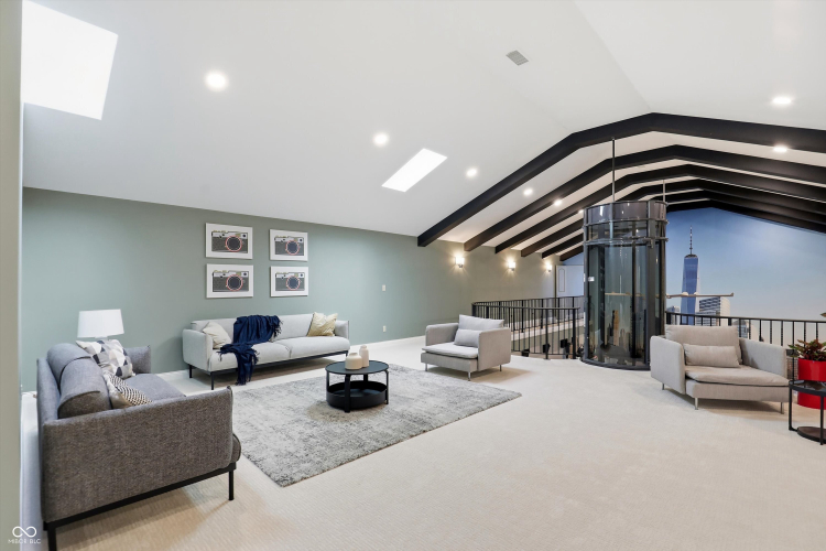 Listing Image 107