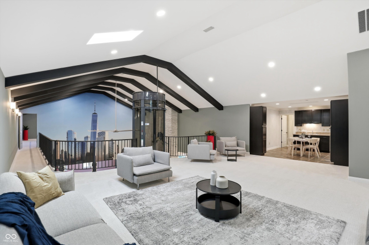 Listing Image 108