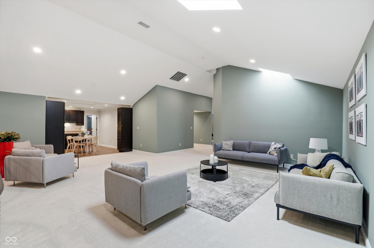 Listing Image 109