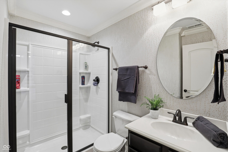 Listing Image 121