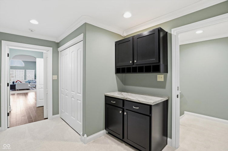 Listing Image 123