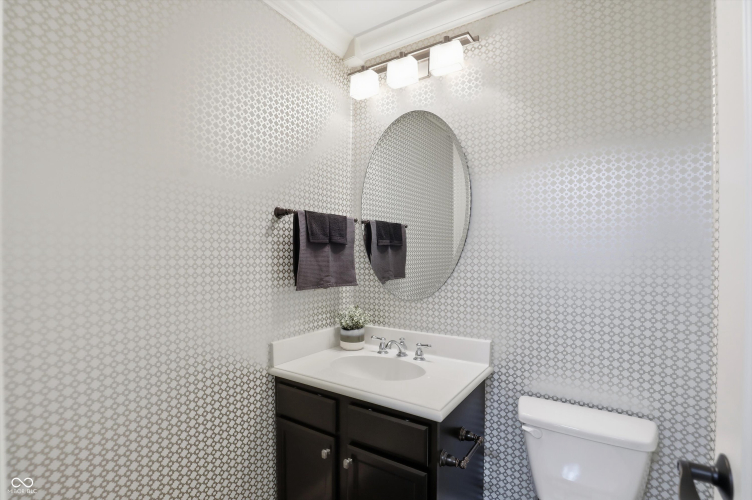 Listing Image 136