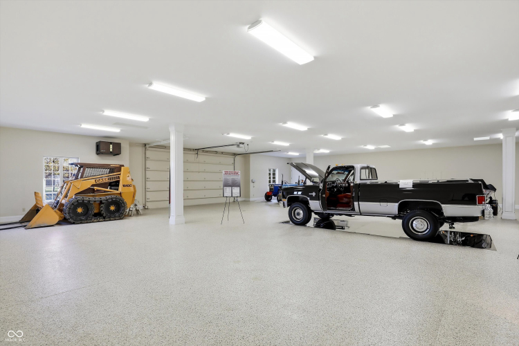 Listing Image 142