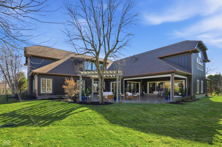 Listing Image 153