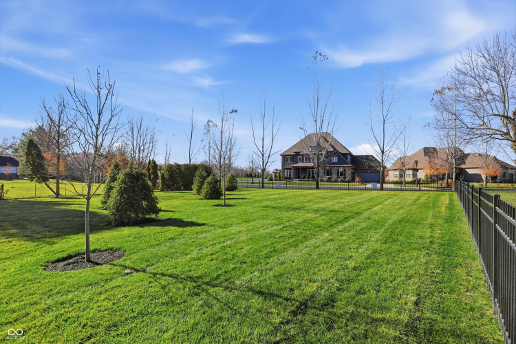 Listing Image 155
