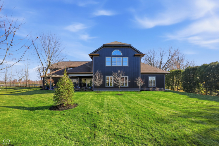 Listing Image 156