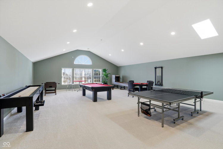 Listing Image 100
