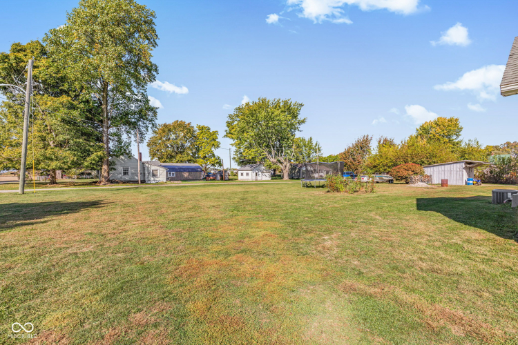 Listing Image 36