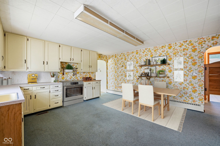 Listing Image 14
