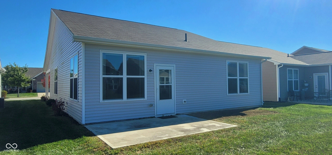 Listing Image 18