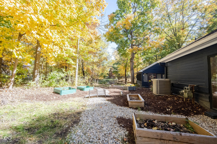 Listing Image 83