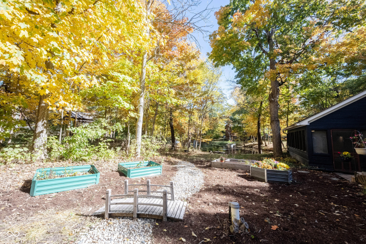 Listing Image 84
