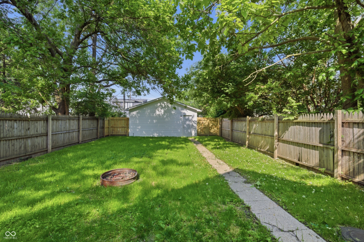 Listing Image 27
