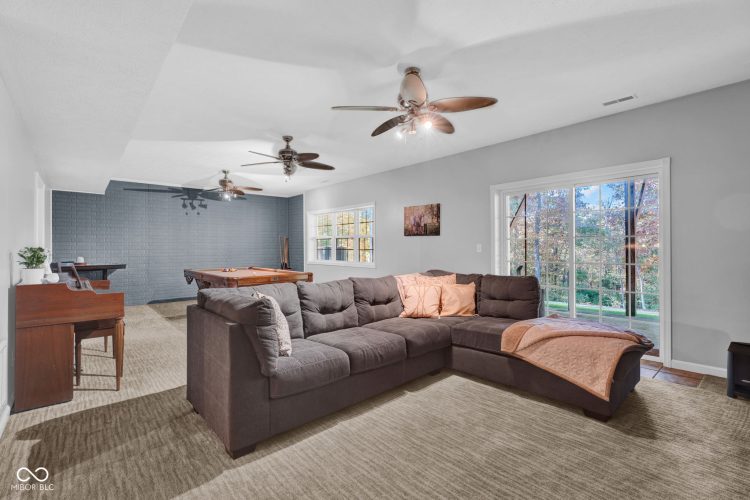Listing Image 53