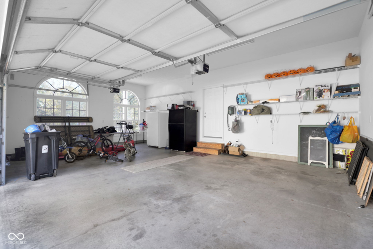 Listing Image 62