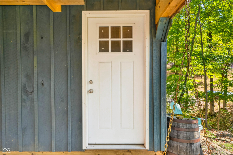 Listing Image 104