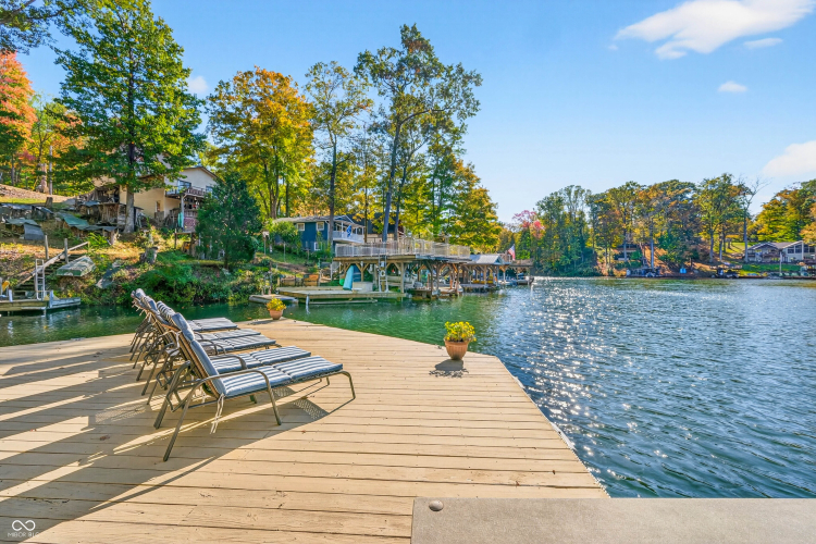 Listing Image 128