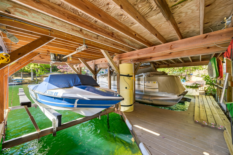 Listing Image 129