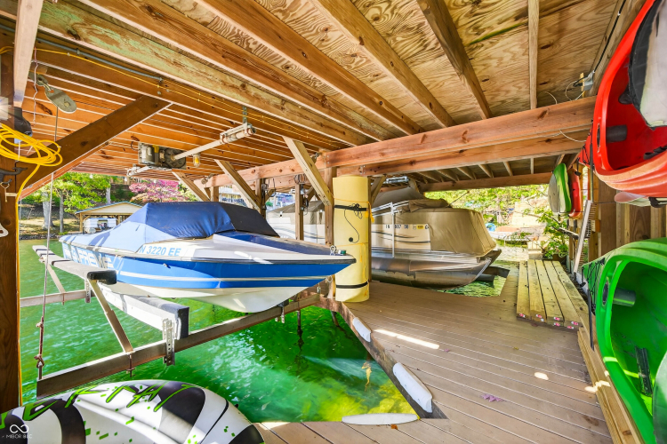 Listing Image 130