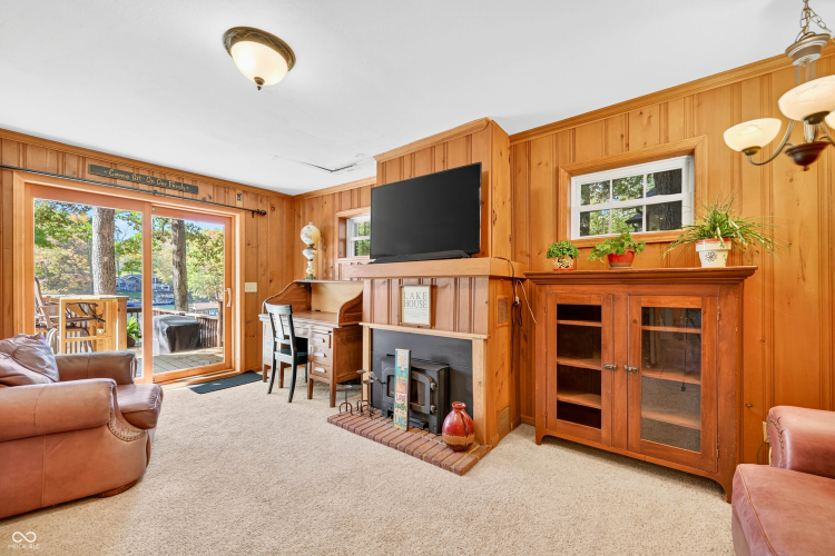 Listing Image 56
