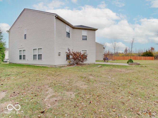 Listing Image 42