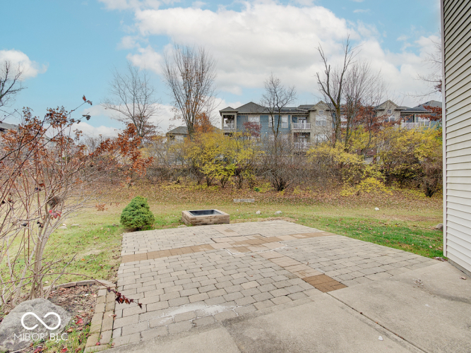 Listing Image 44