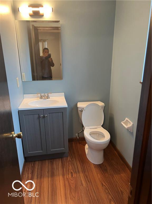 Listing Image 6