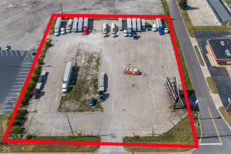 Listing Image 5