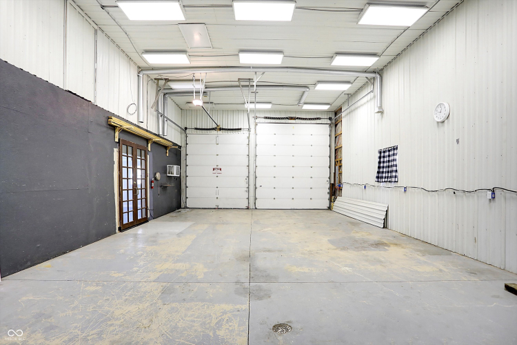 Listing Image 26
