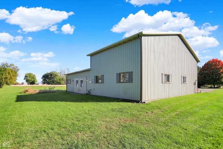 Listing Image 53