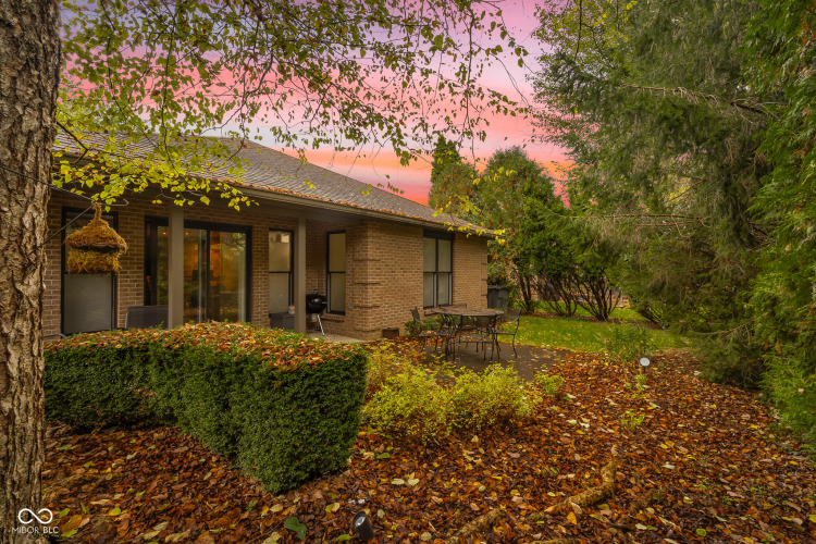Listing Image 54