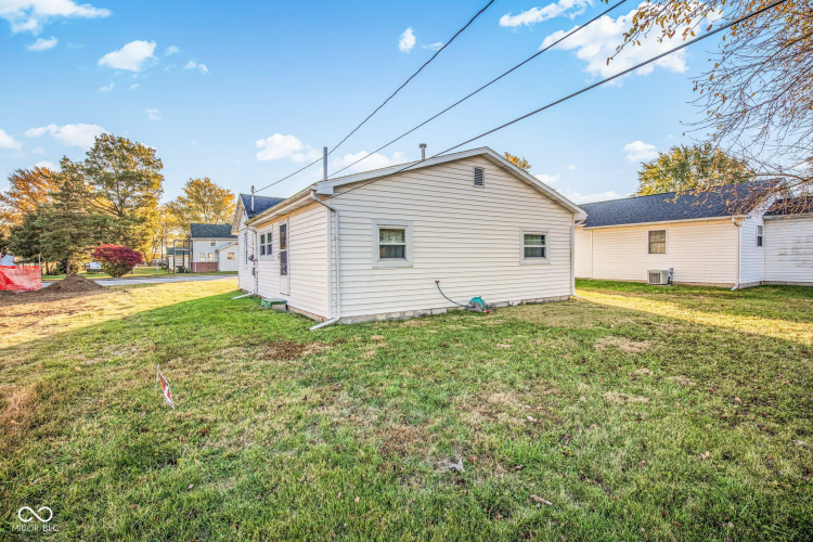 Listing Image 25