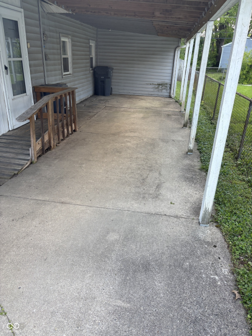 Listing Image 11