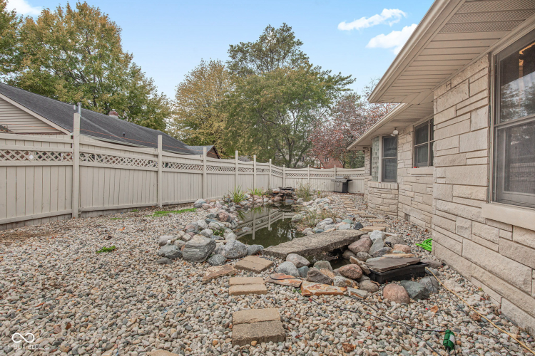 Listing Image 51