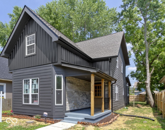 Listing Image 2