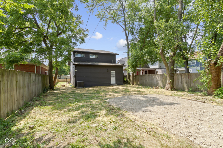 Listing Image 38